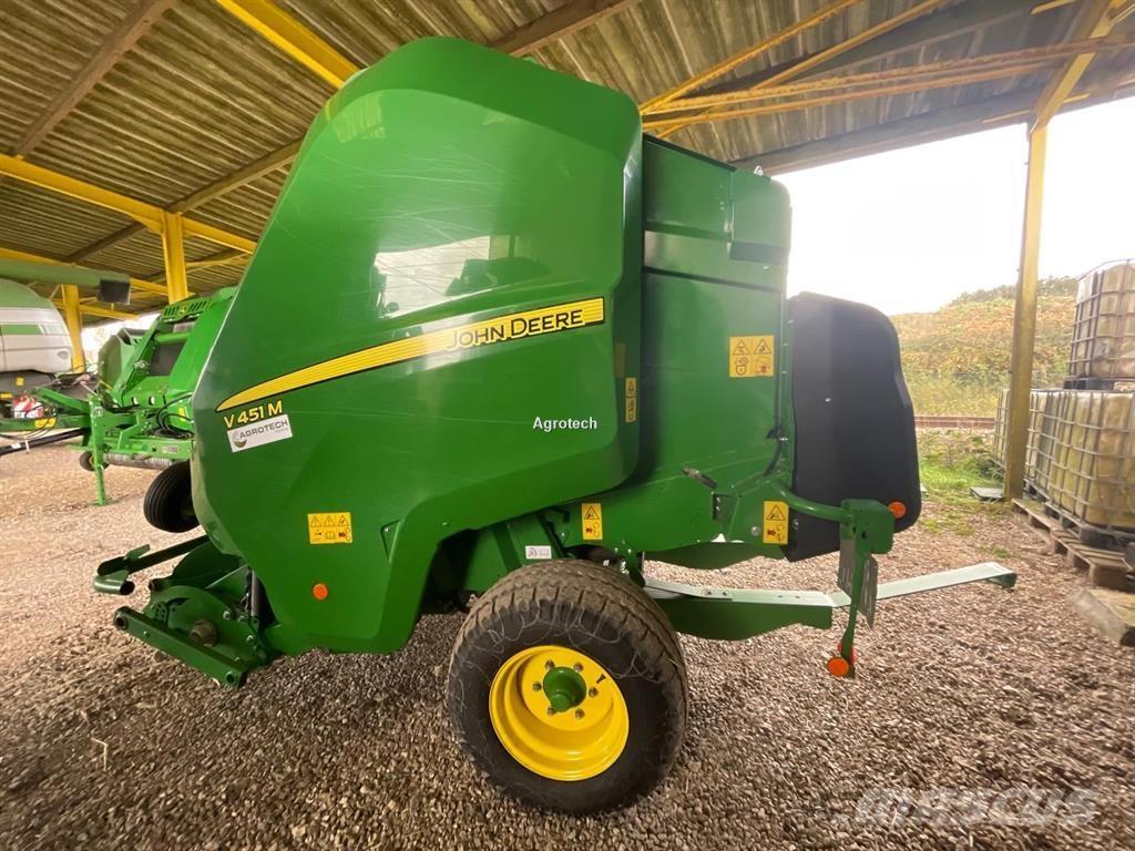 John Deere V451M Prese/balirke za rolo bale