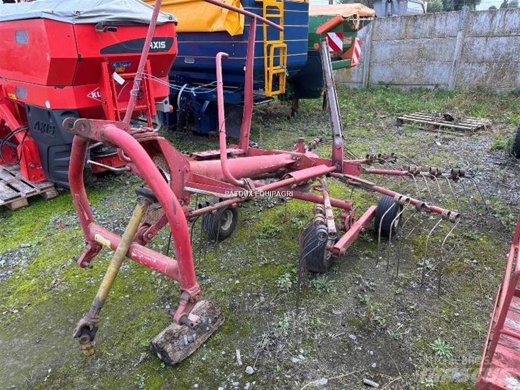 Kuhn GA300 Okretači i sakupljači sena