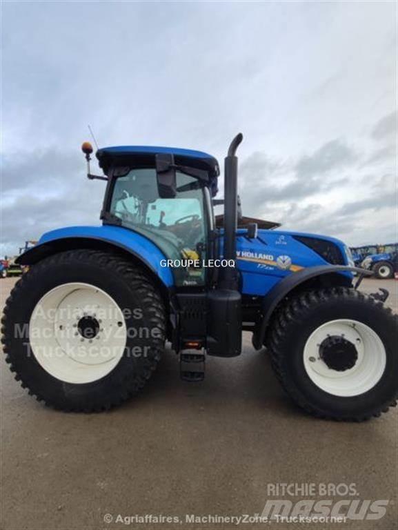 New Holland T7 230 Traktori