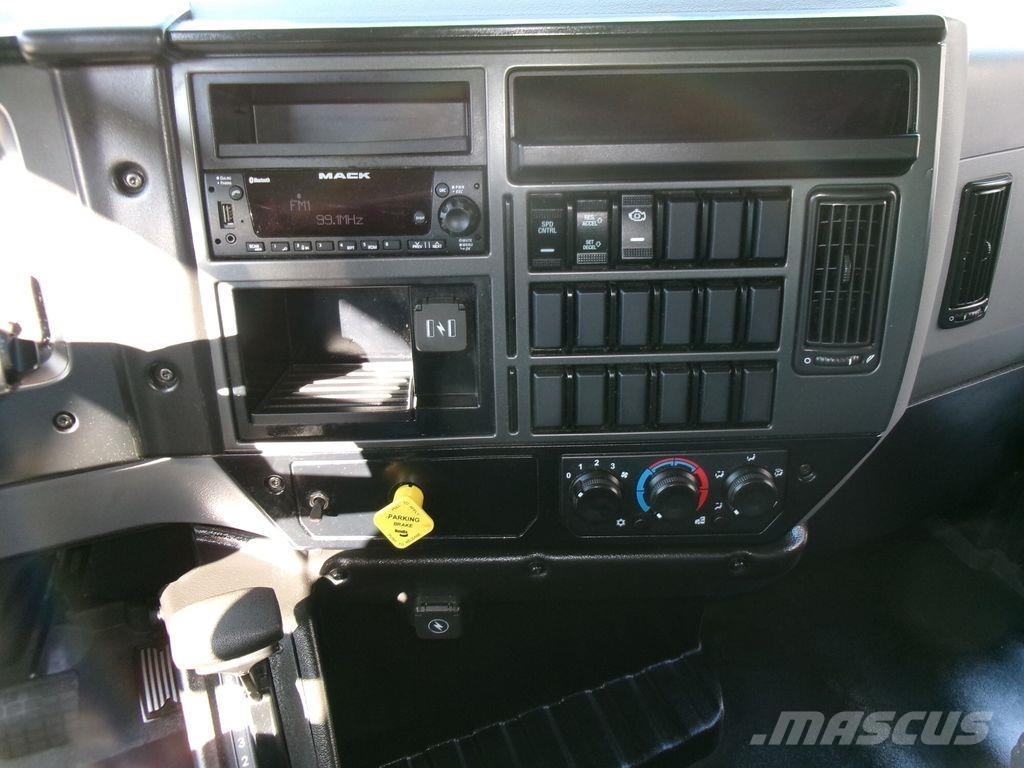 Mack MD6 Sanduk kamioni
