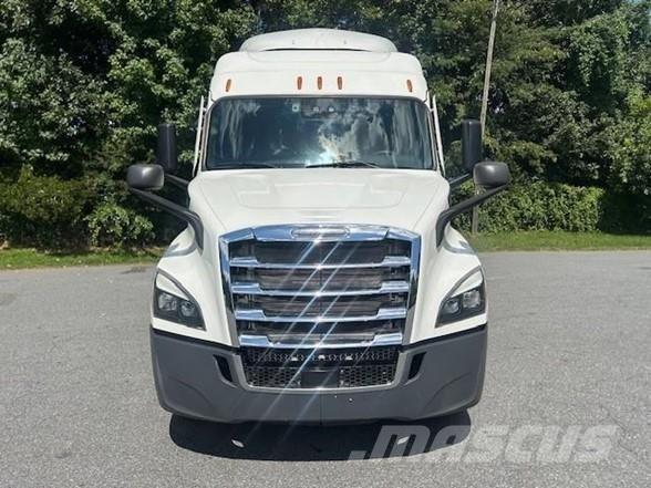 Freightliner CASCADIA 116 Tegljači
