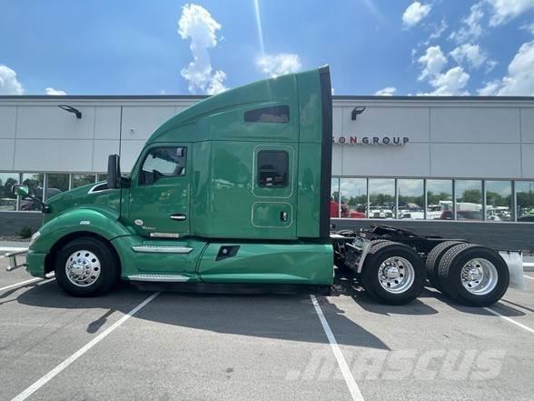 Kenworth T680 Tegljači