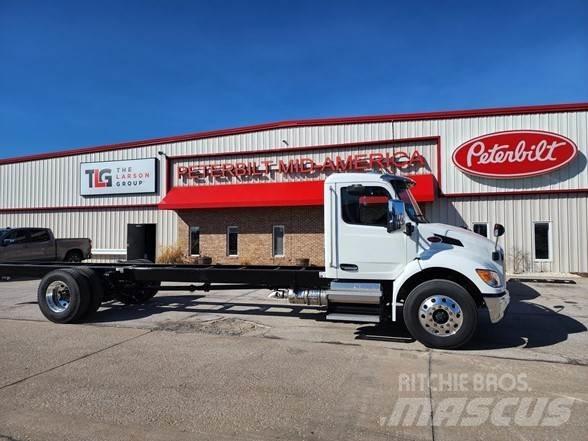 Peterbilt 536 Kamioni-šasije