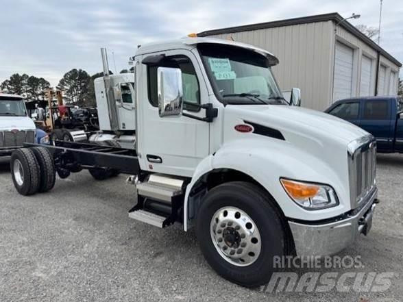Peterbilt 536 Kamioni-šasije