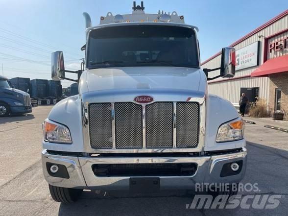 Peterbilt 537 Kamioni za otpad