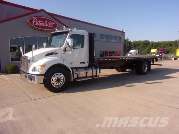 Peterbilt 537 Kamioni sa otvorenim sandukom