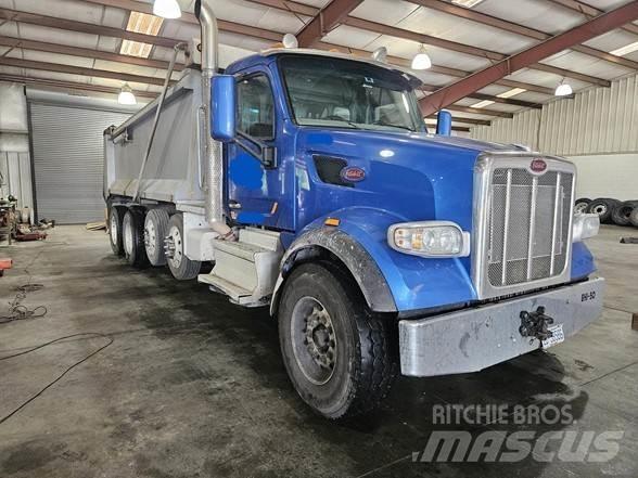 Peterbilt 567 Kiperi kamioni