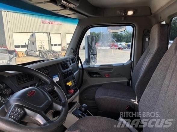 Peterbilt 567 Kiperi kamioni