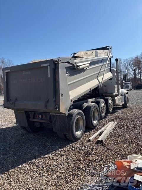 Peterbilt 567 Kiperi kamioni