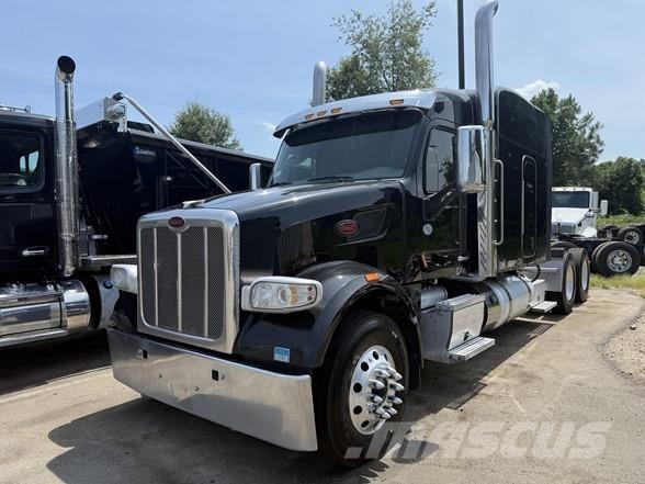 Peterbilt 567 Tegljači