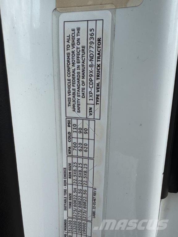 Peterbilt 567 Tegljači