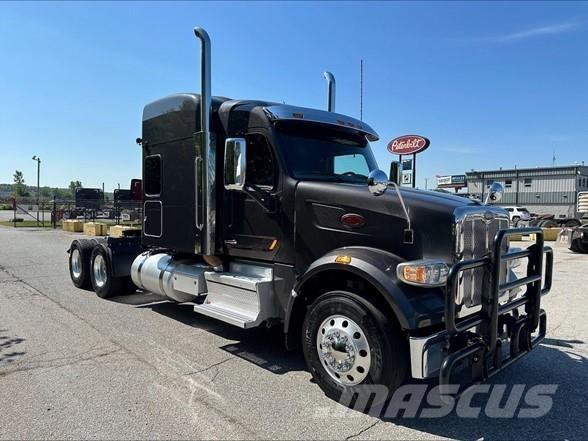 Peterbilt 567 Tegljači