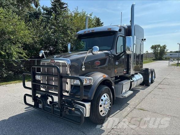 Peterbilt 567 Tegljači