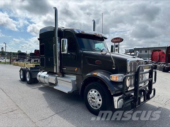 Peterbilt 567 Tegljači