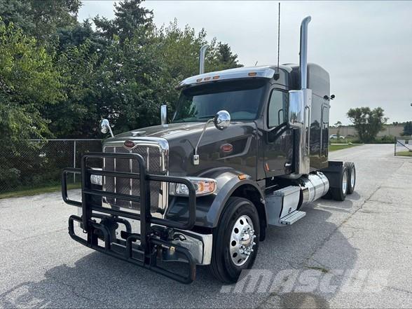 Peterbilt 567 Tegljači