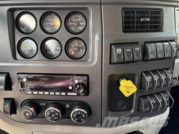 Peterbilt 567 Kiperi kamioni