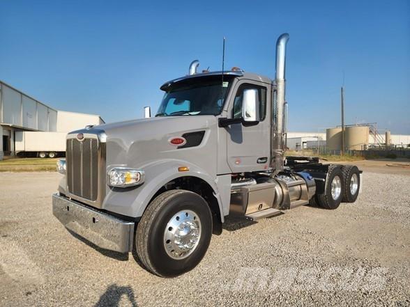 Peterbilt 567 Tegljači