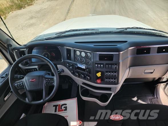 Peterbilt 567 Tegljači