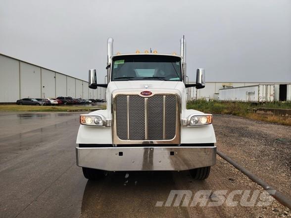 Peterbilt 567 Tegljači
