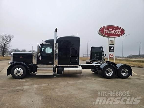 Peterbilt 589 Tegljači
