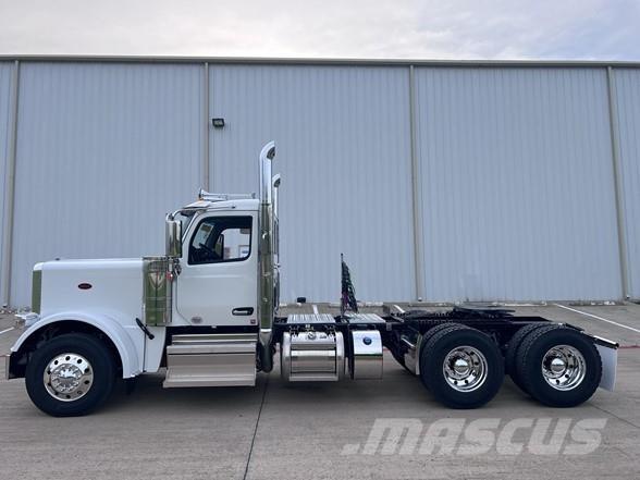 Peterbilt 589 Tegljači