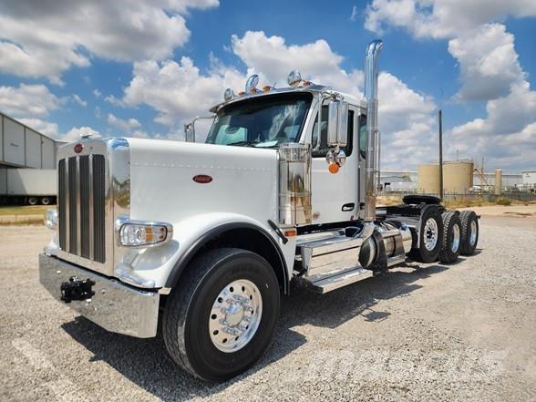 Peterbilt 589 Tegljači