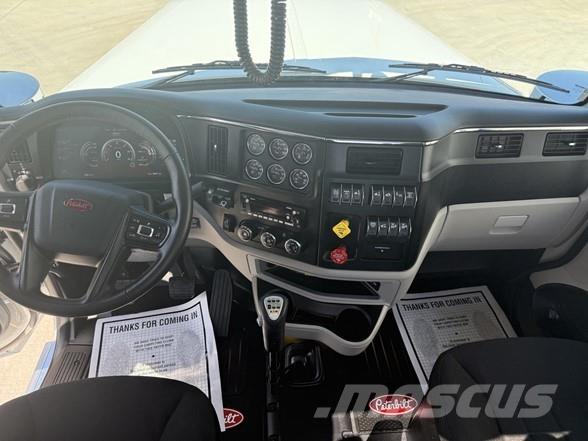 Peterbilt 589 Tegljači