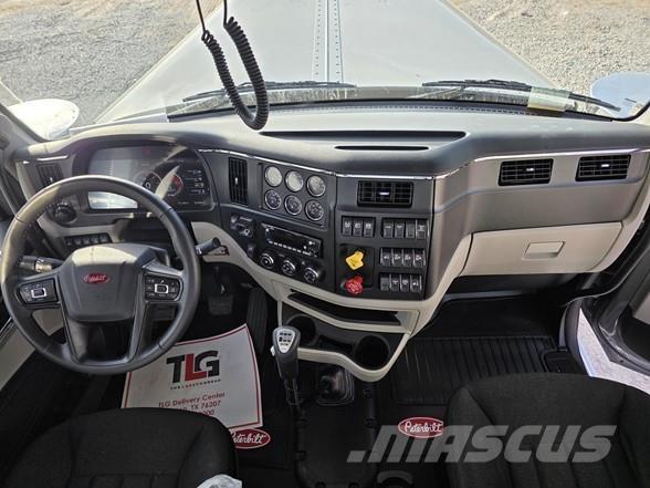 Peterbilt 589 Tegljači