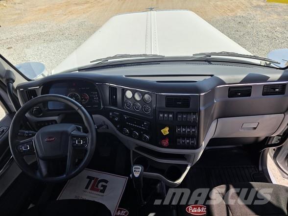 Peterbilt 589 Tegljači