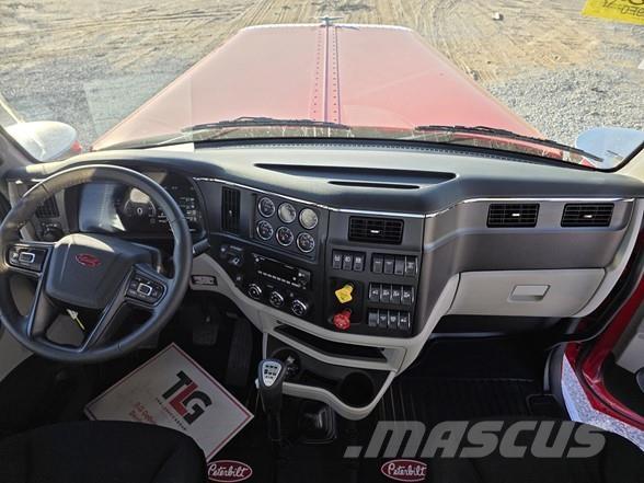 Peterbilt 589 Tegljači