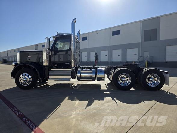 Peterbilt 589 Tegljači