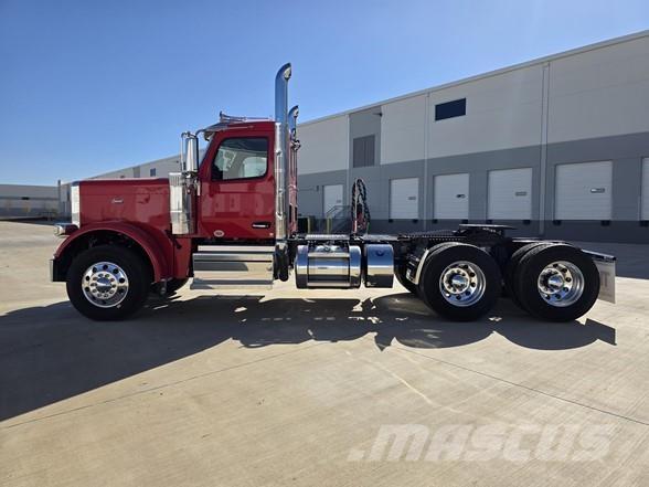 Peterbilt 589 Tegljači