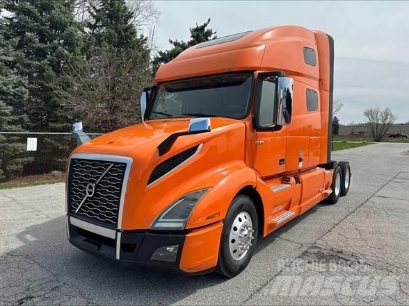 Volvo VNL42T760 Tegljači