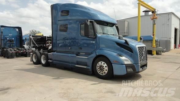 Volvo VNL64T760 Tegljači