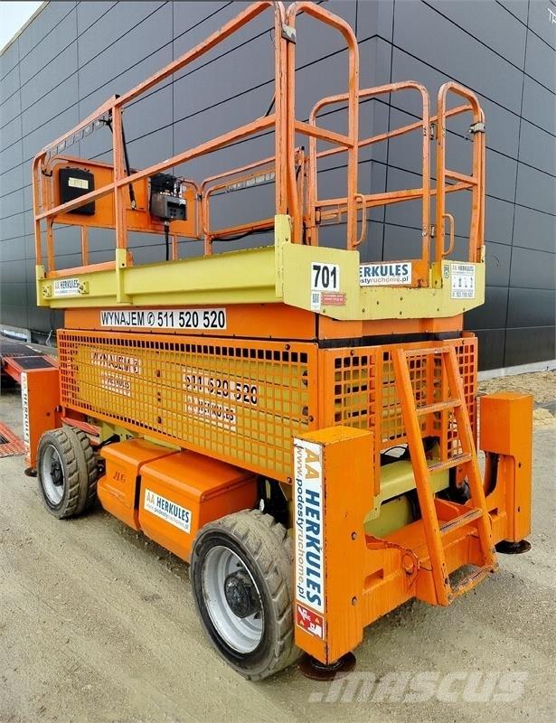 JLG 4069 Makazaste platforme