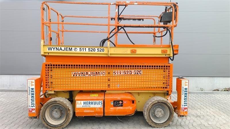 JLG 4069 Makazaste platforme