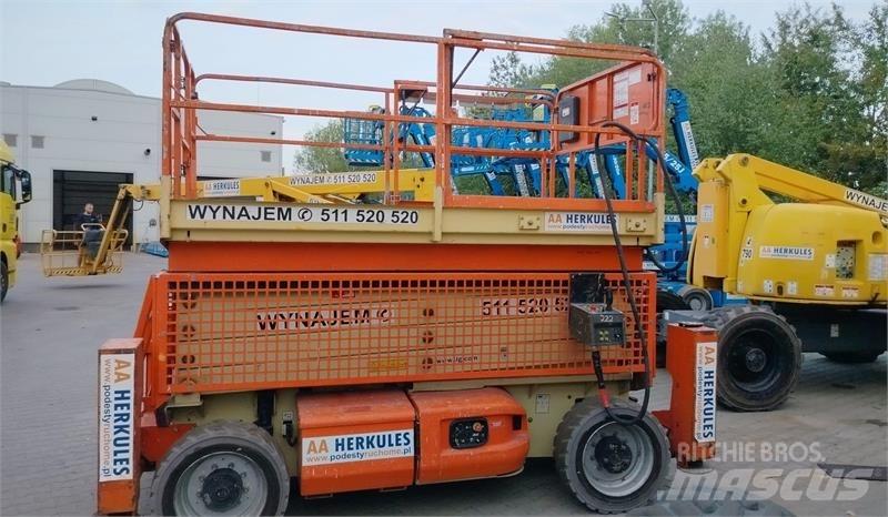 JLG 4069 Makazaste platforme