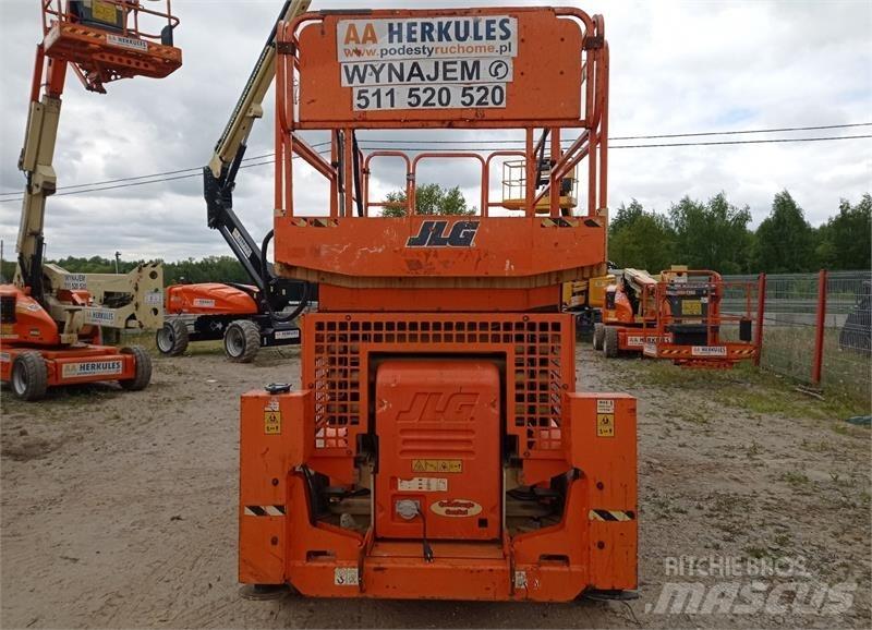 JLG 4069 Makazaste platforme