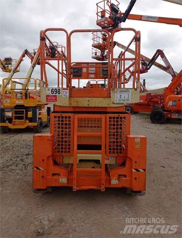 JLG 4069 Makazaste platforme