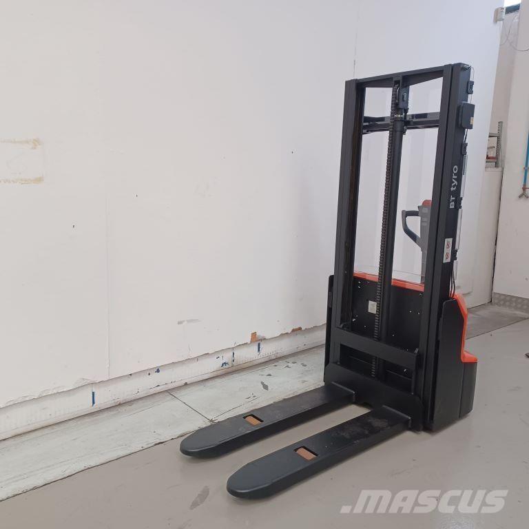 BT SHE100 Ručni paletni viljuškari