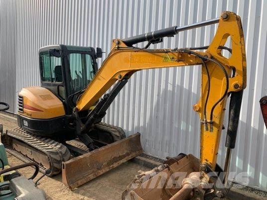 Bobcat E50EM Mini bageri < 7t