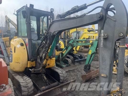Komatsu PC26MR-3 Mini bageri < 7t