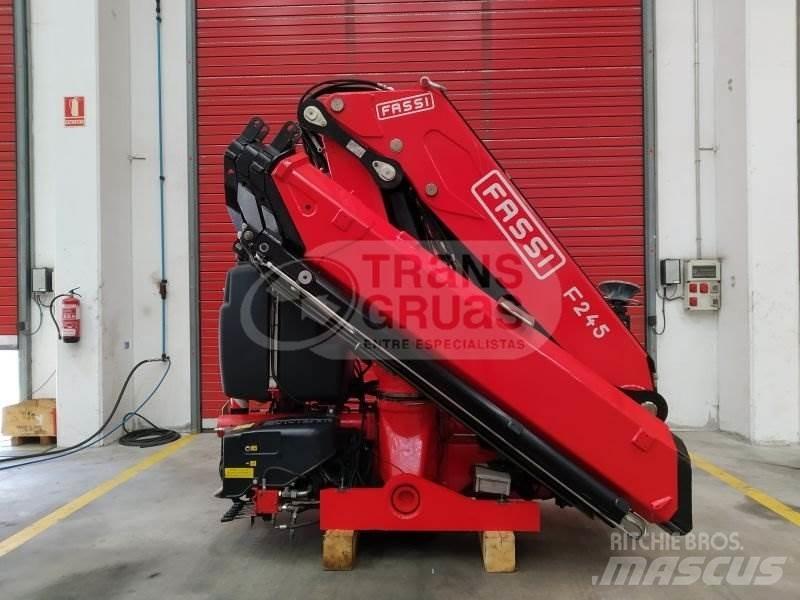 Fassi F245A.2.24 Kranovi za utovar