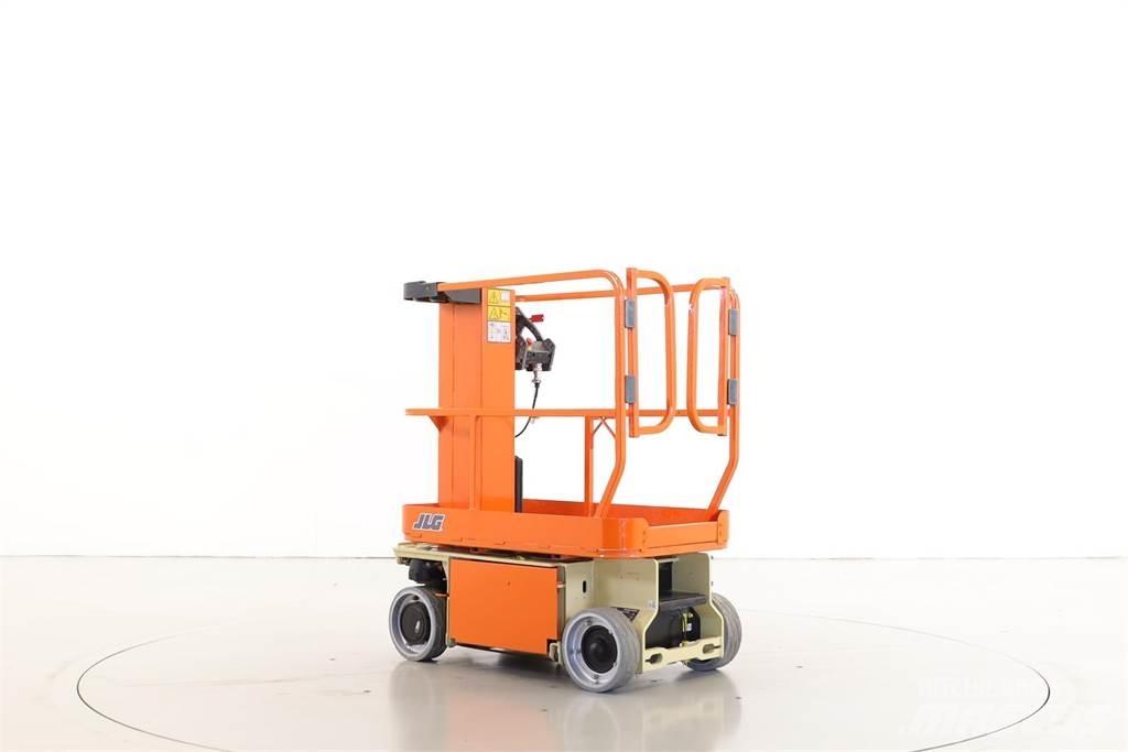 JLG 1230ES Jarbolne penjajuće platforme