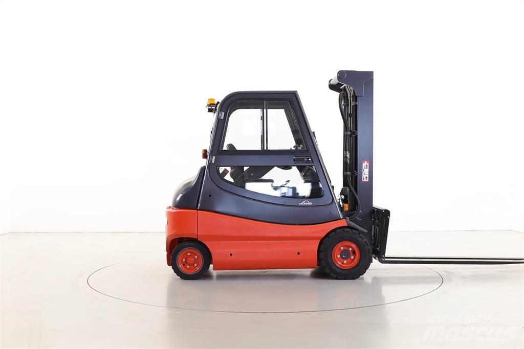Linde E30-02/336 Električni viljuškari
