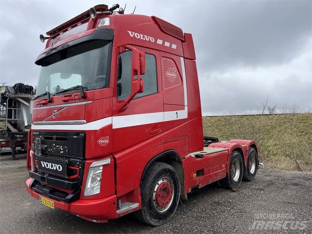 Volvo FH540 Poluprikolice labudice