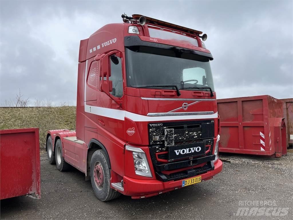 Volvo FH540 Poluprikolice labudice