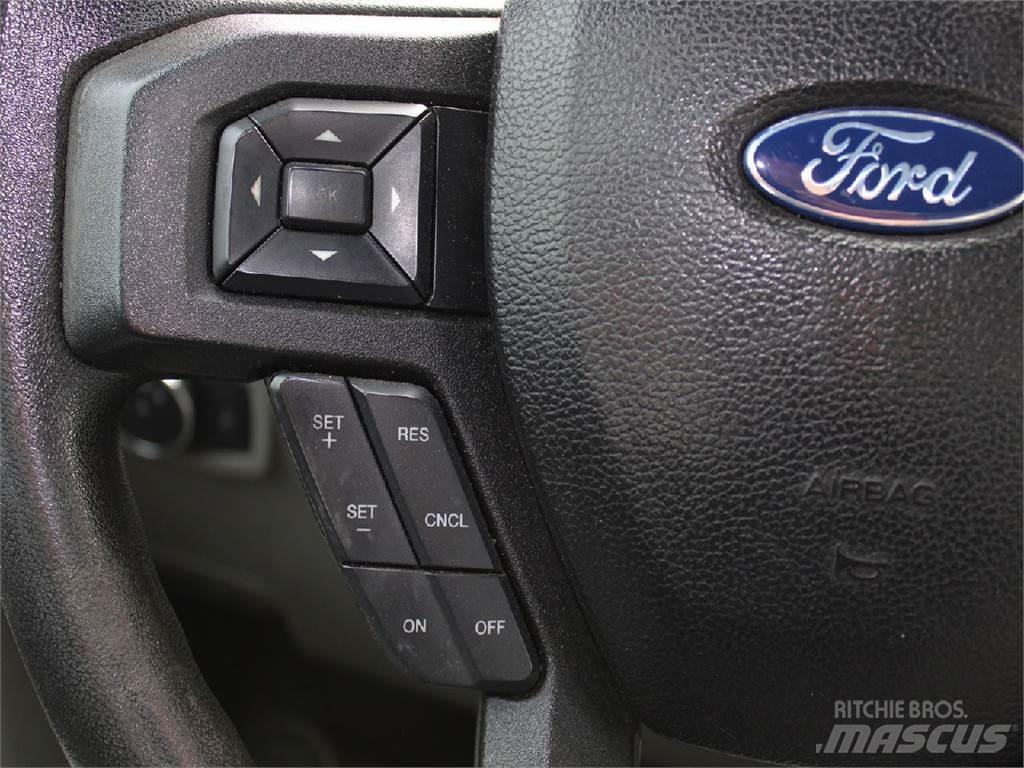 Ford F550 Auto korpe