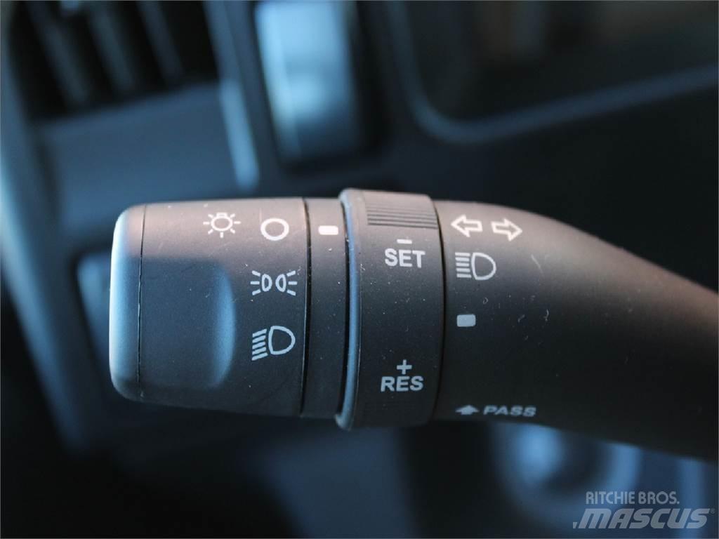 Isuzu NPR-HD Sanduk kamioni
