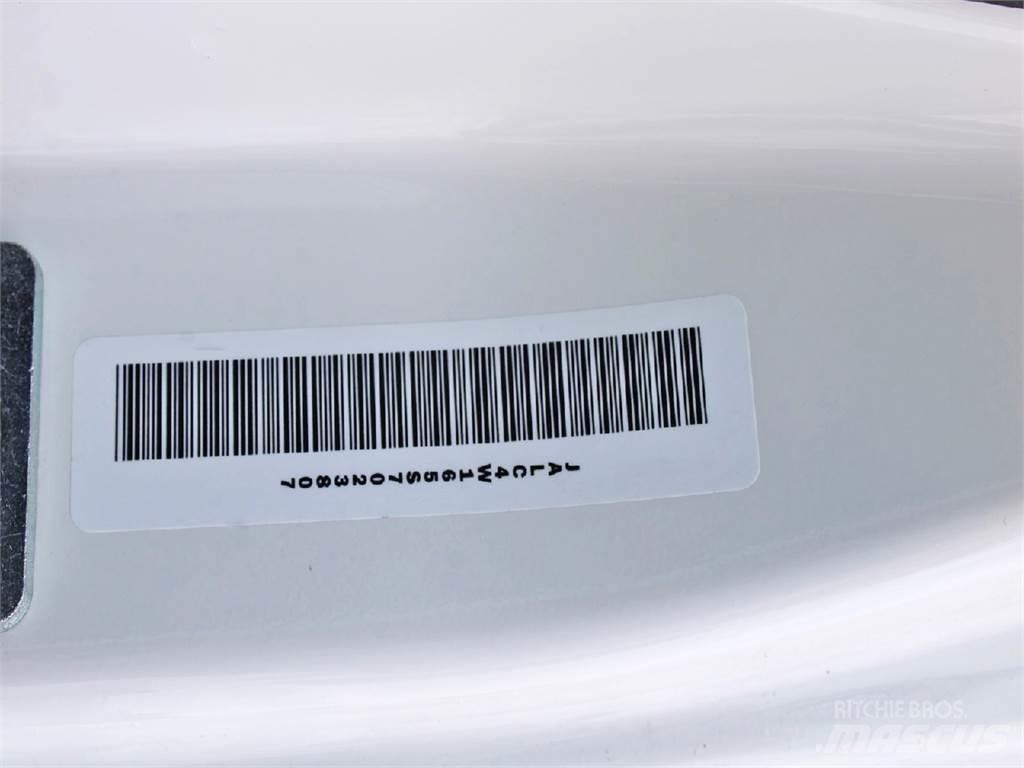 Isuzu NPR-HD Sanduk kamioni